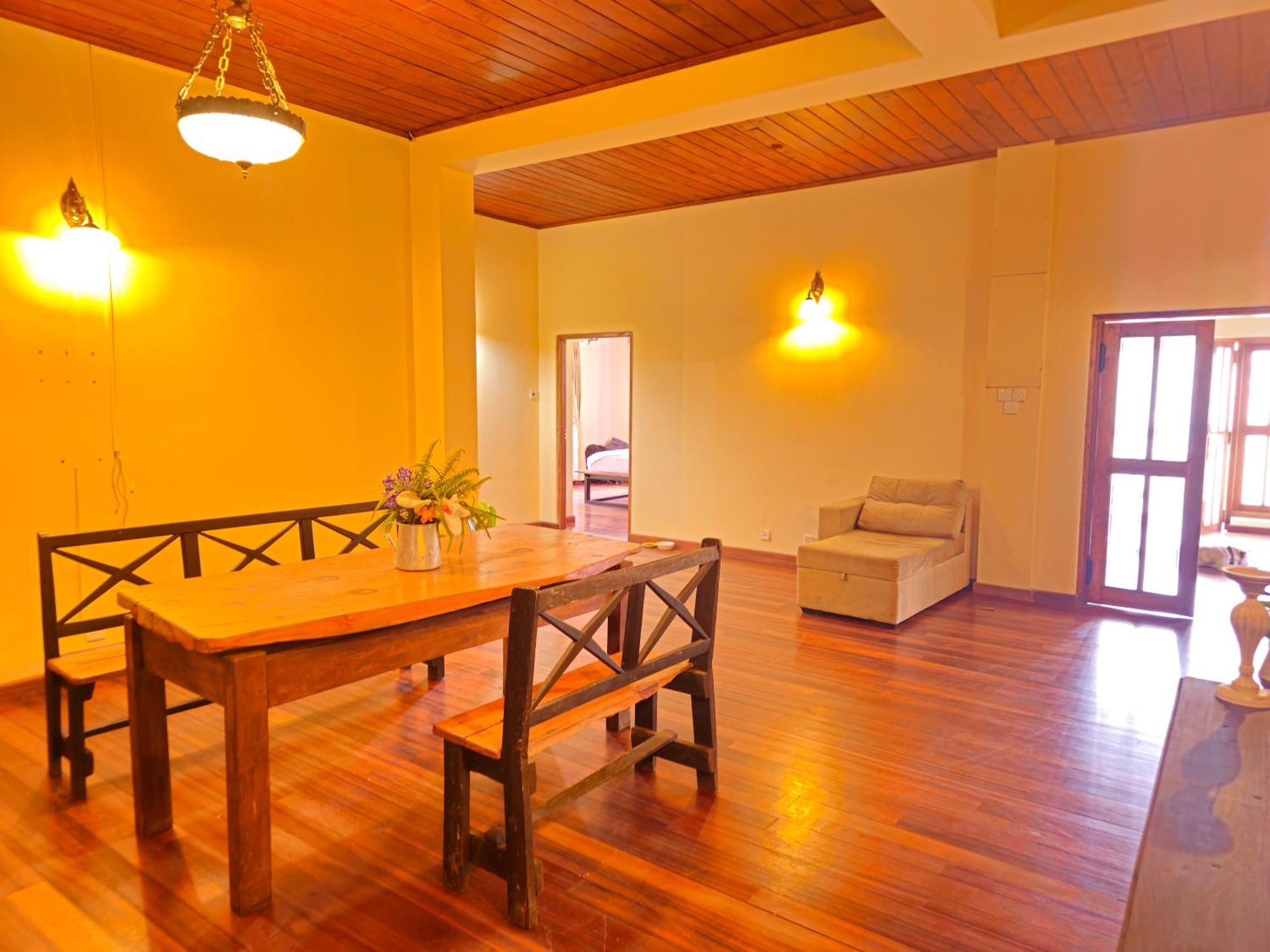 Hotel The Loris Manor Nuwara Eliya Exterior foto