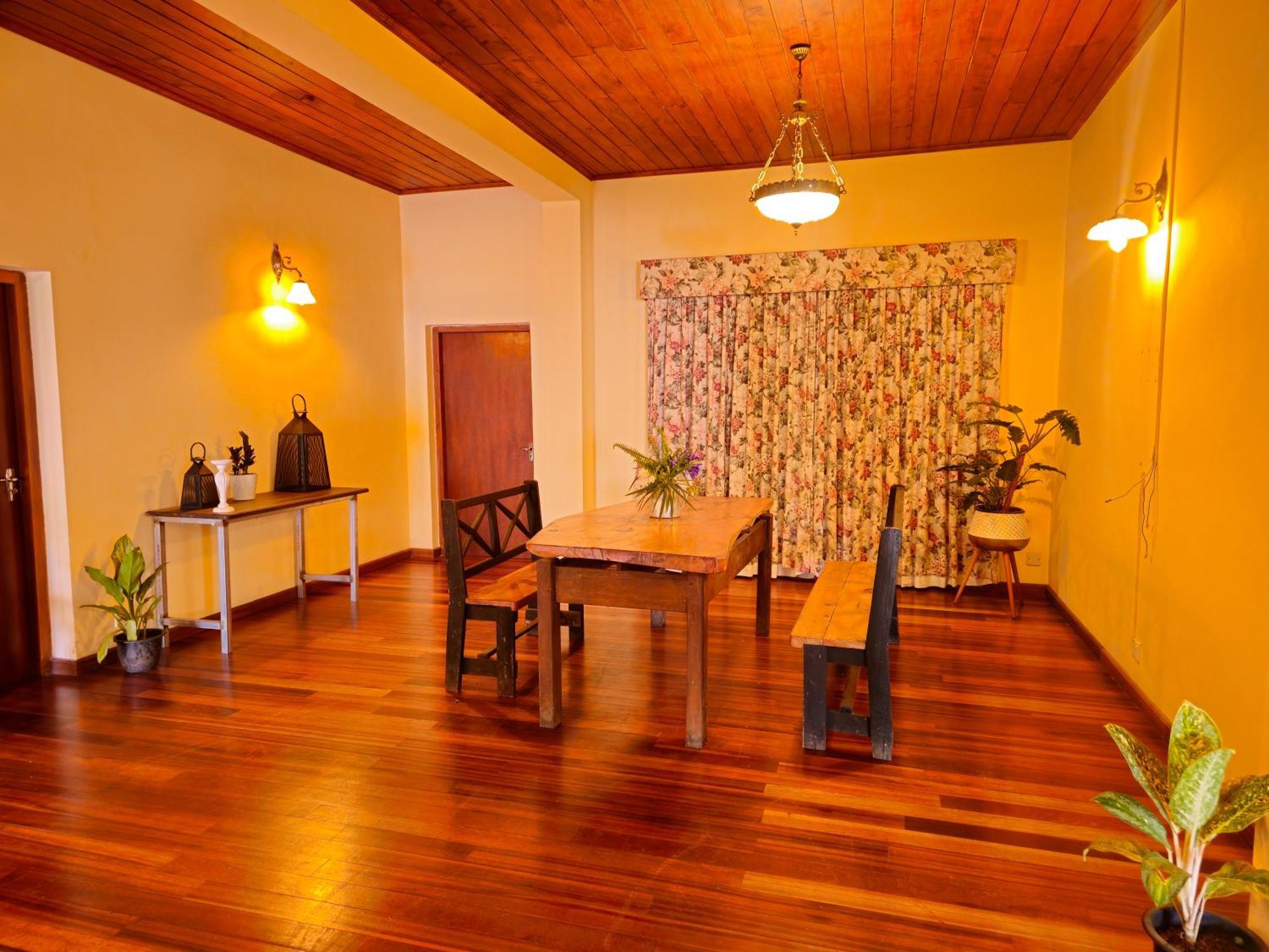 Hotel The Loris Manor Nuwara Eliya Exterior foto